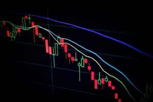 What to Check Before Choosing a Forex Broker: Essential Criteria for Safe Trading — Photo by Maxim Hopman on Unsplash